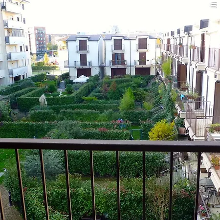 Rutilia22 * Milano