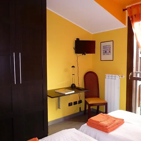 Rutilia22 Milano