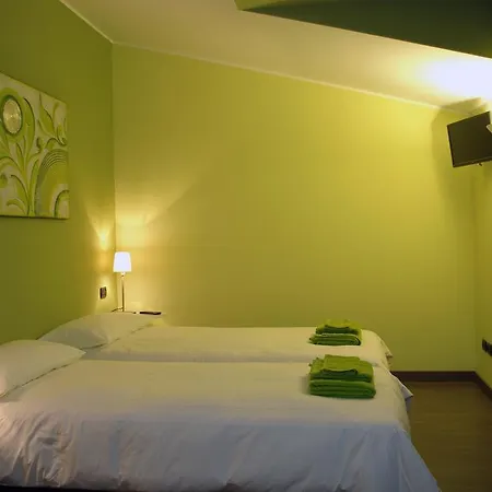 לינה וארוחת בוקר Rutilia22 *